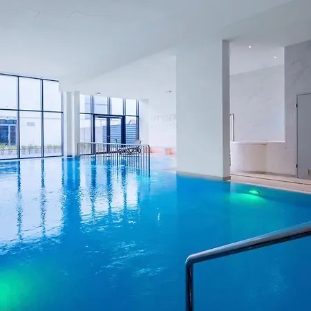 Family Apartment *
